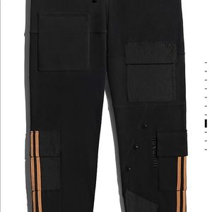 Ivy park cargo sweat pants size medium - brand new